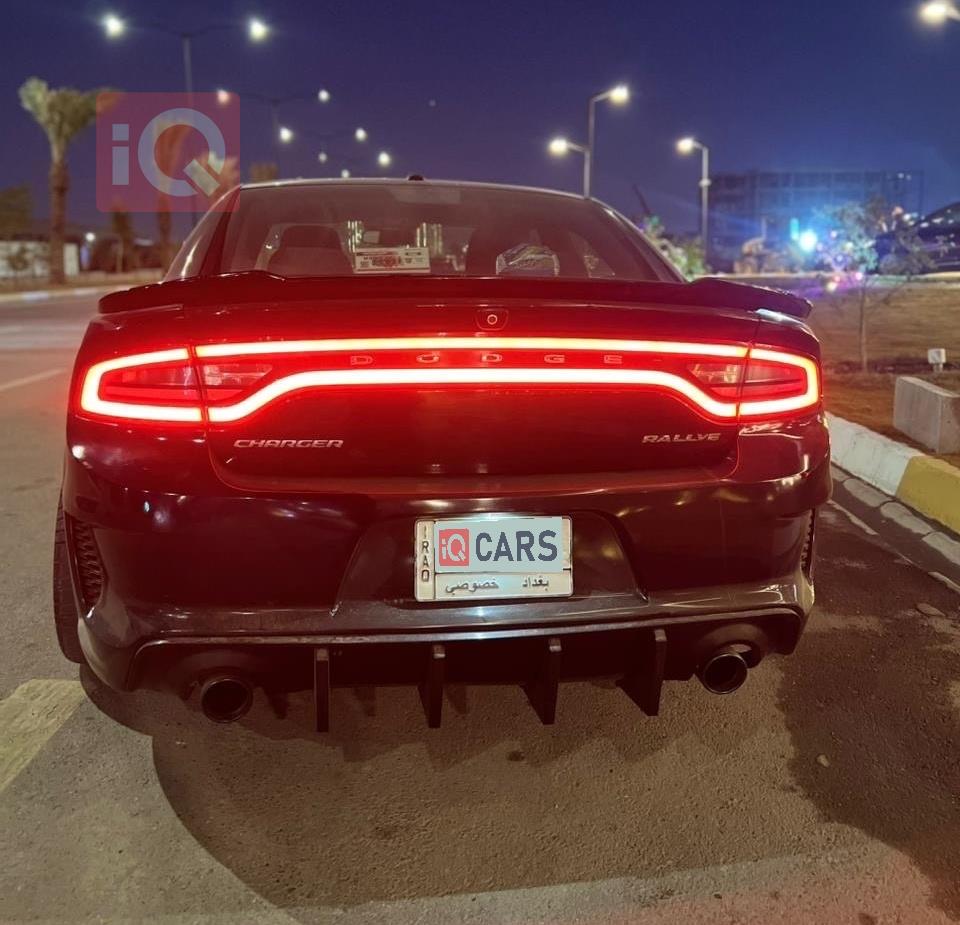 دودج تشارجر